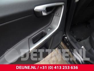 Volvo V-60 V60 I (FW/GW), Combi, 2010 / 2018 2.0 D2 16V picture 33
