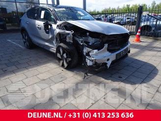 Auto da rottamare Volvo C-40 C40 Recharge (XK), SUV, 2021 / 2024 Recharge Twin 78 kWh 2022