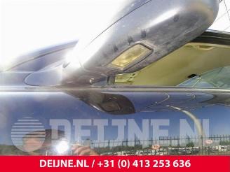 Volvo S-60 S60 I (RS/HV), Sedan, 2000 / 2010 2.4 20V Bi-fuel LPG picture 17