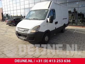 Iveco Daily New Daily IV, Van, 2006 / 2011 40C12V, 40C12V/P picture 3