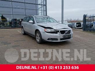 Vrakbiler auto Volvo V-70 V70 (BW), Combi, 2007 / 2016 2.0 16V Flexifuel 2008/9