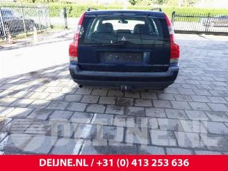 Volvo V-70 V70 (SW), Combi, 1999 / 2008 2.4 20V 140 picture 6