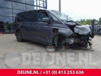Uttjänta bilar auto Volkswagen Multivan Multivan T7, MPV, 2021 1.4 eHybrid 16V 2022/6