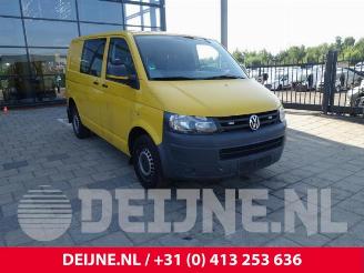 Coche siniestrado Volkswagen Transporter Transporter T5, Van, 2003 / 2015 2.0 TDI DRF 2013/6