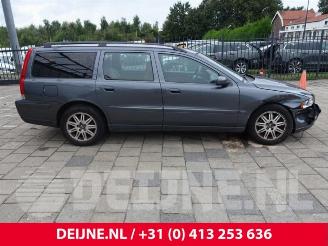 Volvo V-70 V70 (SW), Combi, 1999 / 2008 2.4 D5 20V picture 8