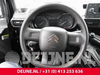 Citroën Berlingo Berlingo, Van, 2018 1.6 BlueHDI 75 picture 19