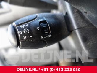 Peugeot Expert Expert (V1/VA/VB/VE/VF/VT/VY), Van, 2016 1.5 BlueHDi 100 picture 24