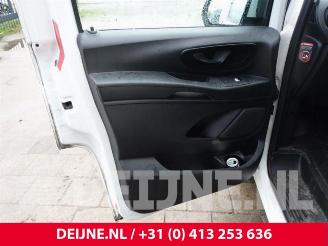 Mercedes Vito Vito (447.6), Van, 2014 2.2 116 CDI 16V picture 19