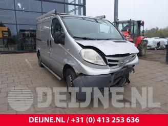 Coche siniestrado Nissan Primastar Primastar, Van, 2002 2.0 dCi 90 2008/2