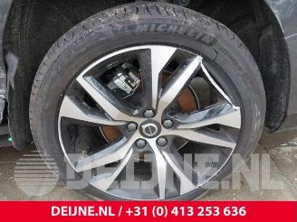 Volvo V-60 V60 II (ZW), Combi, 2018 2.0 B3 16V Mild Hybrid picture 32