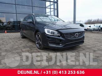 Sloopauto Volvo V-60 V60 I (FW/GW), Combi, 2010 / 2018 2.0 D3 20V 2013/1