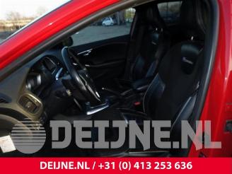 Volvo V-40 V40 (MV), Hatchback 5-drs, 2012 / 2019 1.6 D2 picture 19