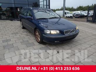 Sloopauto Volvo V-70 V70 (SW), Combi, 1999 / 2008 2.4 T 20V 2000/10