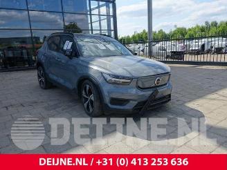Vrakbiler auto Volvo XC40 XC40 (XZ), SUV, 2017 Recharge Twin 78/82 kWh 2021/6