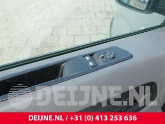 Peugeot Expert Expert (V1/VA/VB/VE/VF/VT/VY), Van, 2016 2.0 Blue HDi 120 16V picture 19