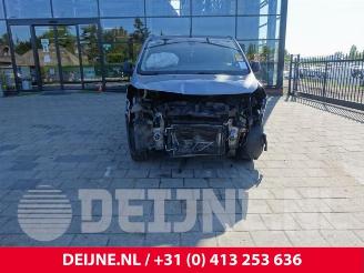 Peugeot Expert Expert (V1/VA/VB/VE/VF/VT/VY), Van, 2016 2.0 Blue HDi 120 16V picture 2