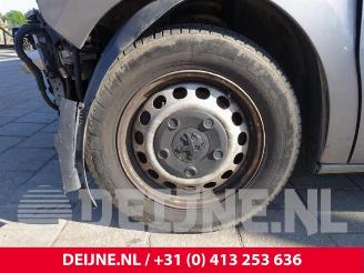 Peugeot Expert Expert (V1/VA/VB/VE/VF/VT/VY), Van, 2016 2.0 Blue HDi 120 16V picture 10