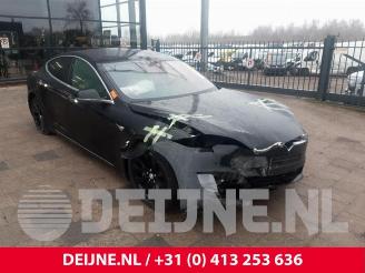 Auto da rottamare Tesla Model S Model S, Liftback, 2012 75 2017/6
