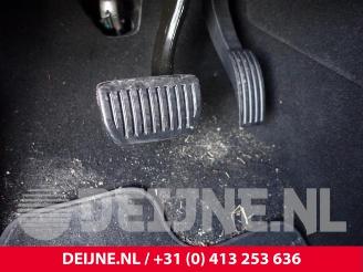 Lynk & Co 01 01, SUV, 2018 1.5 PHEV picture 29