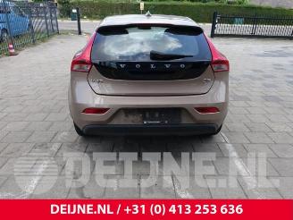 Volvo V-40 V40 (MV), Hatchback 5-drs, 2012 / 2019 1.6 D2 picture 6