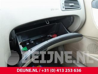 Volvo V-70 V70 (SW), Combi, 1999 / 2008 2.4 20V 170 picture 31