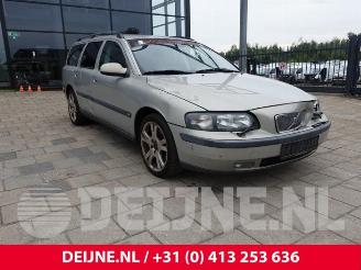 Uttjänta bilar auto Volvo V-70 V70 (SW), Combi, 1999 / 2008 2.4 20V 170 2002/1