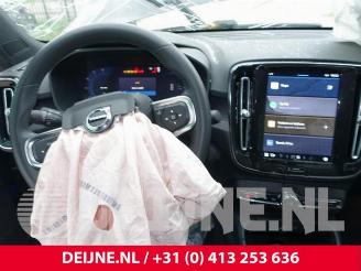 Volvo C-40 C40 Recharge (XK), SUV, 2021 / 2024 Recharge Twin 78 kWh picture 33