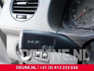 Volkswagen Caddy Caddy III (2KA,2KH,2CA,2CH), Van, 2004 / 2015 2.0 SDI picture 21