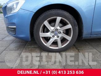 Volvo V-60 V60 I (FW/GW), Combi, 2010 / 2018 1.6 DRIVe picture 10