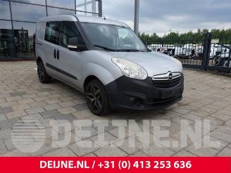 Vrakbiler auto Opel Combo Combo, Van, 2012 / 2018 1.3 CDTI 16V ecoFlex 2014/1