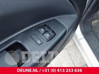 Fiat Doblo Doblo Cargo (263), Van, 2010 1.6 D Multijet picture 17