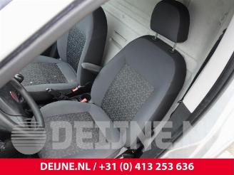 Fiat Doblo Doblo Cargo (263), Van, 2010 1.3 MJ 16V DPF Euro 5 picture 21