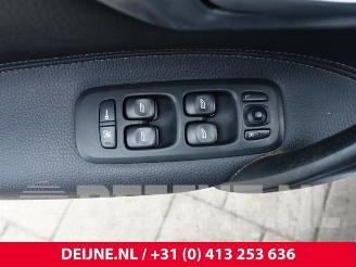Volvo V-70 V70 (SW), Combi, 1999 / 2008 2.4 D5 20V picture 32
