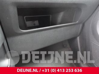 Peugeot Partner Tepee Partner Tepee (7A/B/C/D/E/F/G/J/P/S), MPV, 2008 / 2018 1.6 HDiF 90 16V Phase 1 picture 31