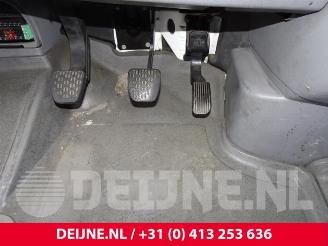 Volkswagen Crafter Crafter, Van, 2011 / 2016 2.0 TDI 16V picture 25