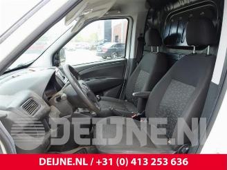 Opel Combo Combo, Van, 2012 / 2018 1.3 CDTI 16V ecoFlex picture 18