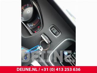 Volvo V-40 V40 (MV), Hatchback 5-drs, 2012 / 2019 2.0 D2 16V picture 23