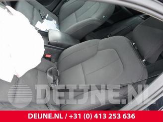 Volvo XC40 XC40 (XZ), SUV, 2017 1.5 T4 Plug-in Hybrid 12V picture 19