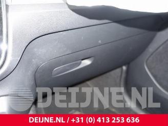 Volvo XC40 XC40 (XZ), SUV, 2017 1.5 T4 Plug-in Hybrid 12V picture 30
