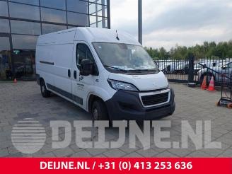 Uttjänta bilar auto Peugeot Boxer Boxer (U9), Van, 2006 2.2 Blue HDi 140 2021/6