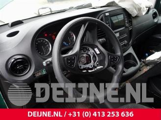 Mercedes Vito eVito (447.6), Van, 2019 90 kWh picture 23