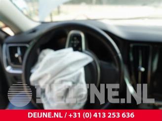 Volvo V-60 V60 Cross Country I (FZ), Combi, 2010 / 2018 2.0 D3 16V picture 22