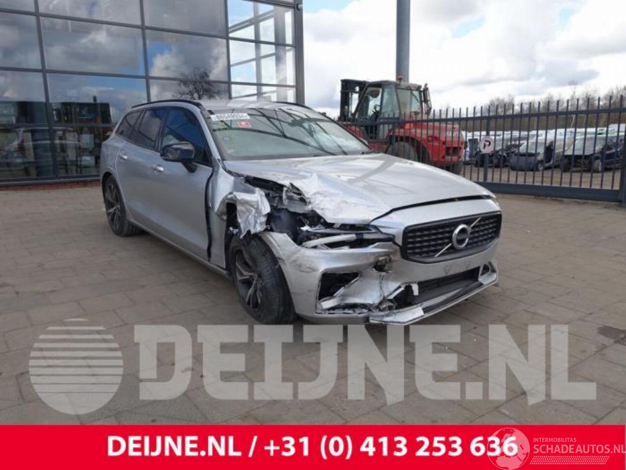 Volvo V-60 V60 II (ZW), Combi, 2018 2.0 T6 16V Twin Engine