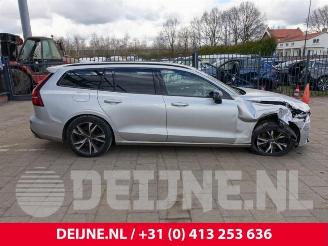 Volvo V-60 V60 II (ZW), Combi, 2018 2.0 T6 16V Twin Engine picture 8