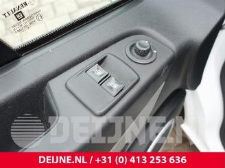 Renault Trafic Trafic (1FL/2FL/3FL/4FL), Van, 2014 1.6 dCi 120 Twin Turbo picture 18