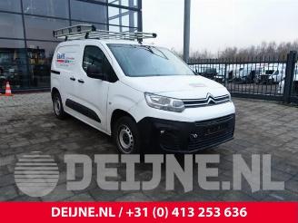 skadebil auto Citroën Berlingo Berlingo, Van, 2018 1.2 12V PureTech 110 2022/9