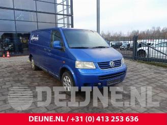 Uttjänta bilar auto Volkswagen Transporter Transporter T5, Van, 2003 / 2015 2.5 TDi 2006/9