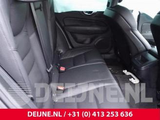 Volvo V-60 V60 Cross Country II (ZZ), Combi, 2018 2.0 B4 16V Mild Hybrid AWD picture 18
