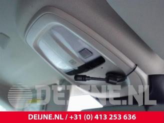 Volvo V-60 V60 Cross Country II (ZZ), Combi, 2018 2.0 B4 16V Mild Hybrid AWD picture 22