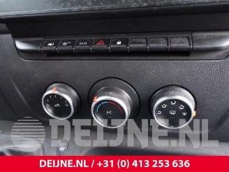 Renault Master Master III (MA/MB/MC/MD/MH/MF/MG/MH), Van, 2010 2.3 Energy dCi 180 Twin Turbo 16V FWD picture 24